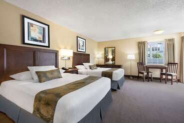 هتل Travelodge By Wyndham San Francisco Bay