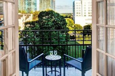 Residence Inn By Marriott Atlanta Midtown/georgia Tech