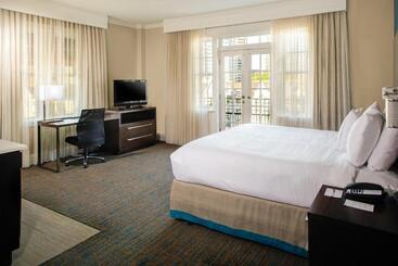Residence Inn By Marriott Atlanta Midtown/georgia Tech