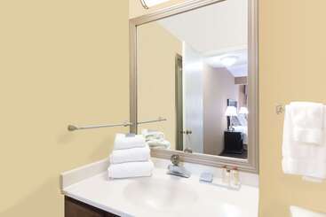 اقامتگاه Hawthorn Extended Stay By Wyndham Dayton