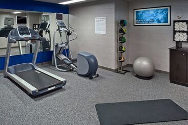 اقامتگاه Sonesta Es Suites Burlington Vt