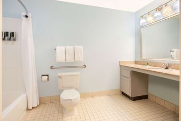 اقامتگاه Sonesta Es Suites Burlington Vt