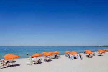 Sea Crest Beach Resort