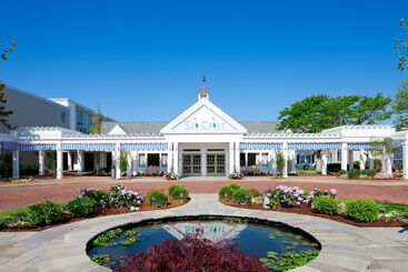 Sea Crest Beach Resort
