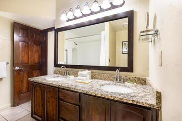 Scottsdale Camelback Resort