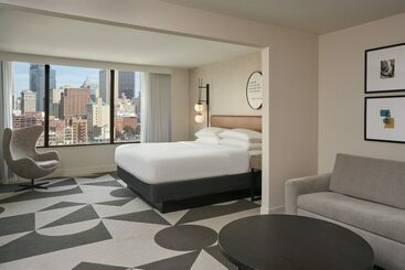 Sheraton Pittsburgh Hotel At Station Square