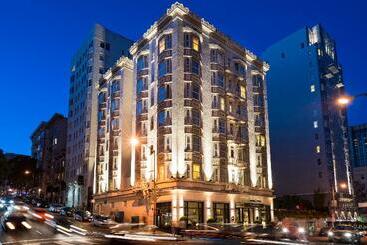 Staypineapple, An Elegant Hotel, Union Square
