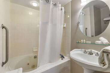Admiral Fell Inn Baltimore Harbor, Ascend Hotel Collection