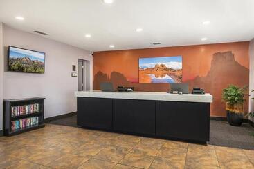 هتل Aiden By Best Western Sedona