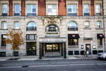 هتل Boston Buckminster