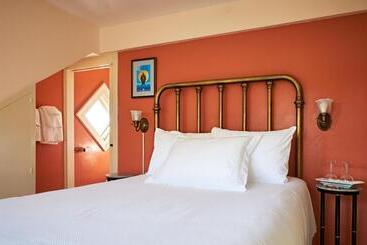 Hotel Cliff Lodge