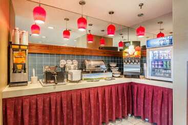 هتل Comfort Inn  Hall Of Fame