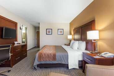 هتل Comfort Inn  Hall Of Fame
