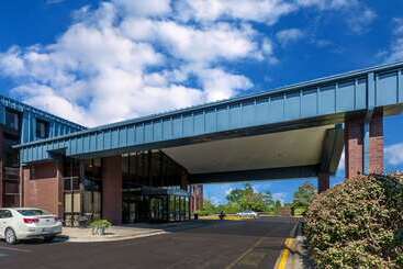 هتل Comfort Inn  Hall Of Fame