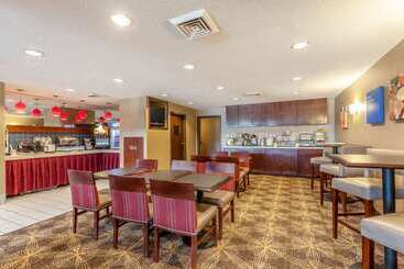 هتل Comfort Inn  Hall Of Fame