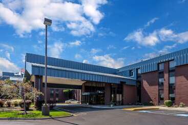 هتل Comfort Inn  Hall Of Fame
