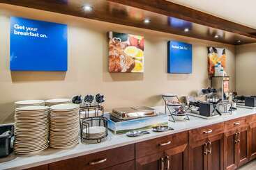 هتل Comfort Inn & Suites Vancouver Downtown City Center