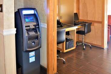 هتل Comfort Inn & Suites Vancouver Downtown City Center