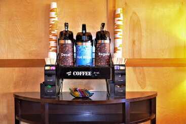 هتل Comfort Inn & Suites Vancouver Downtown City Center