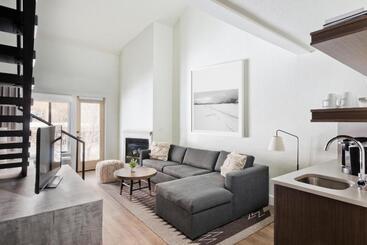 هتل Gravity Haus Jackson Hole