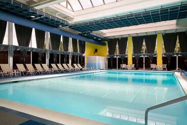 Days Hotel By Wyndham Allentown Airport / Lehigh Valley