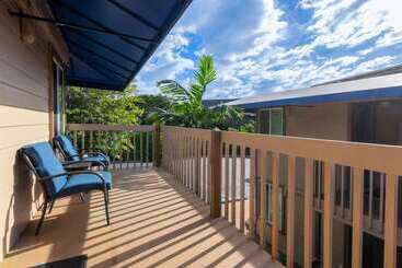 هتل Days Inn By Wyndham Maui Oceanfront