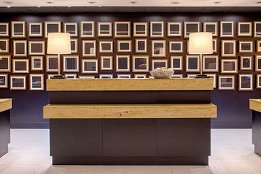 Doubletree By Hilton Hotel Houston   Greenway Plaza