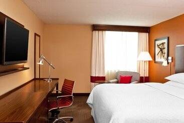 호텔 Four Points By Sheraton Saginaw