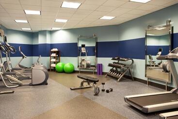 هتل Four Points By Sheraton Saginaw