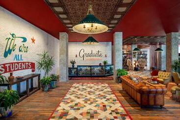 هتل Graduate By Hilton Fayetteville Ar