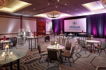 هتل Hilton Boston Logan Airport