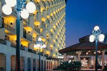 Hotel Hilton Palacio Del Rio