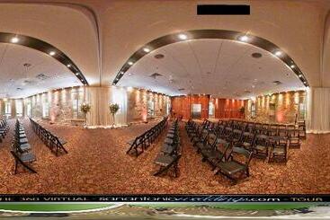 Hotel Hilton Palacio Del Rio