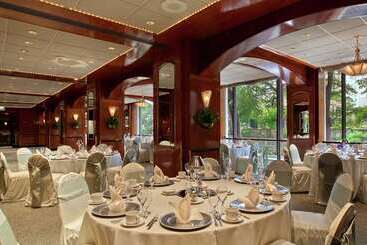 Hotel Hilton Palacio Del Rio