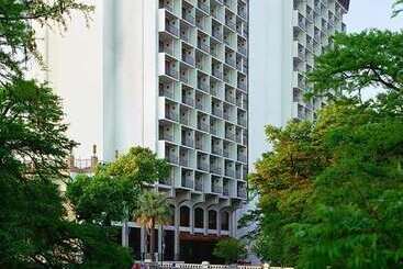 Hotel Hilton Palacio Del Rio