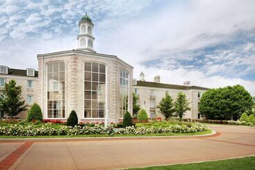 هتل Hilton St. Louis Frontenac