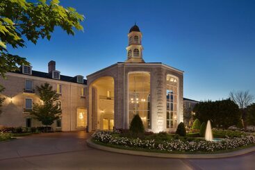 هتل Hilton St. Louis Frontenac