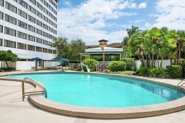 هتل Hilton Tampa Airport Westshore