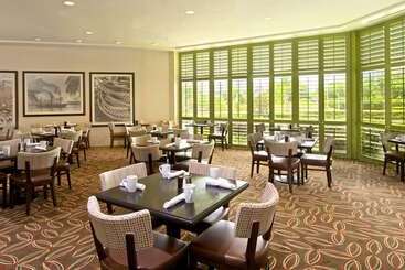 هتل Hilton Tampa Airport Westshore