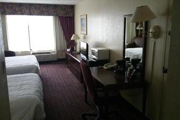 Imperial Swan Hotel And Suites Lakeland