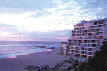 هتل Inn At Spanish Head Resort