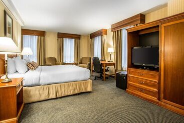 هتل Inn Of Chicago
