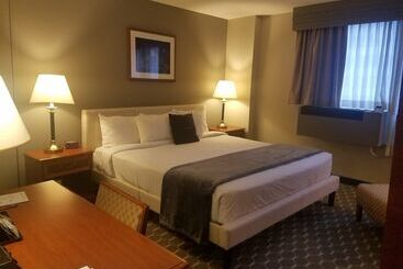 هتل Inn Of Chicago