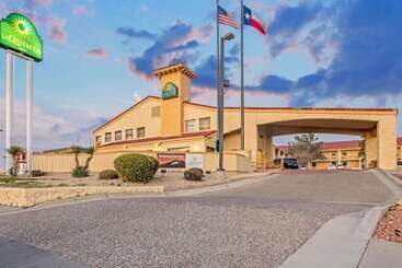 هتل La Quinta Inn By Wyndham El Paso Cielo Vista