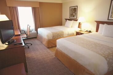هتل La Quinta By Wyndham Stamford / New York City