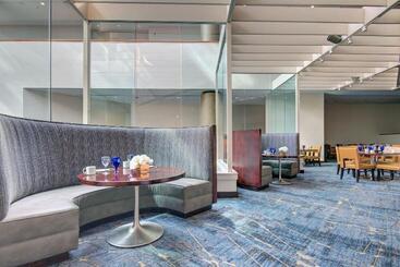 هتل Tulsa Marriott Southern Hills