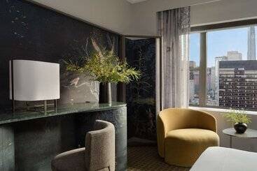 هتل Park Lane New York