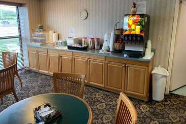 هتل Ramada By Wyndham Nashville/music Valley