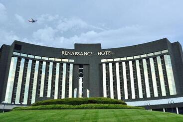 هتل Renaissance St. Louis Airport