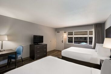 Richland Riverfront Hotel, Ascend Hotel Collection